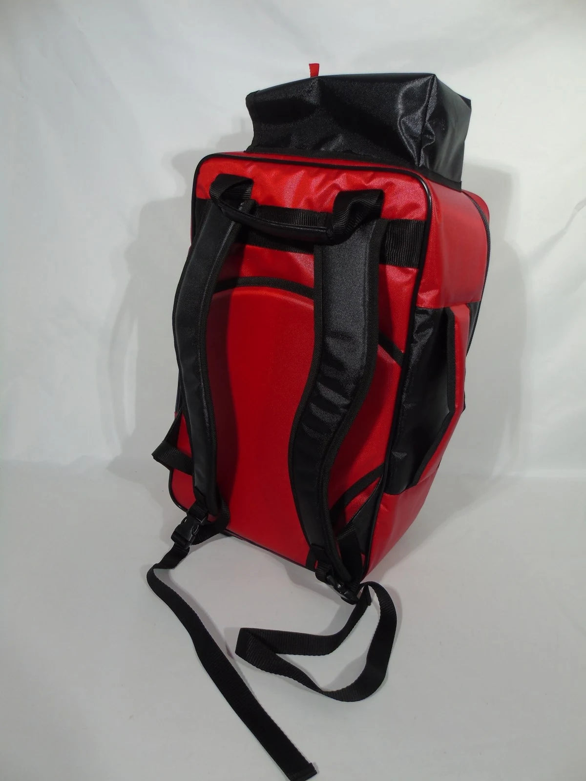 ENTRY-2 ALS backpack rear harness and shoulder straps