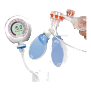 Babi.Plus nTest Lung connected to a manual resuscitator and pressure gauge during a check